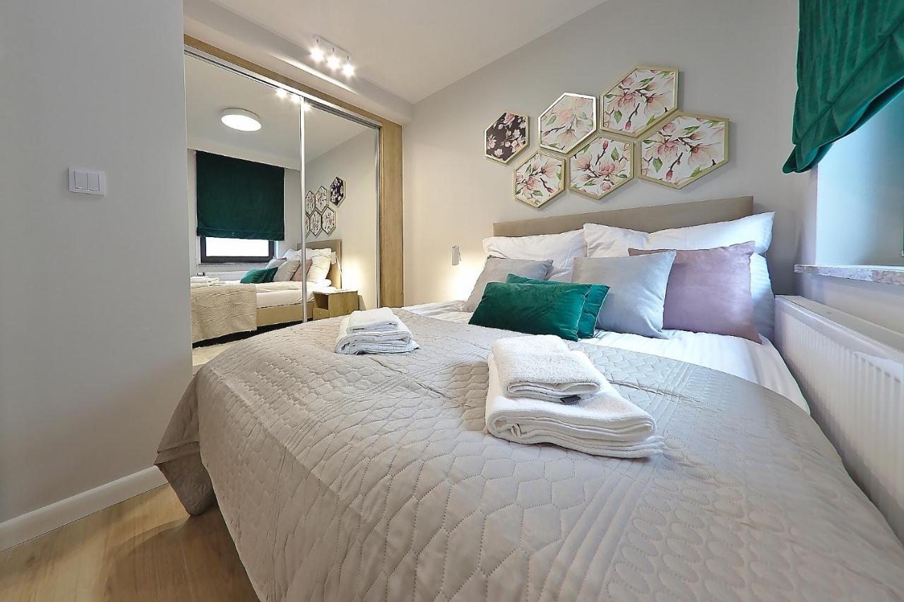 Apartamenty Swinoujscie - Kwartal Rozy Wiatrow II Exteriör bild